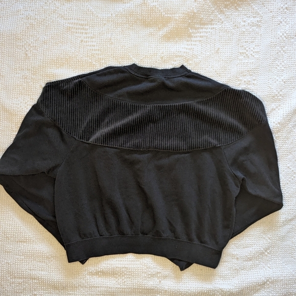 Nike║Black Textured Sweatshirt║Size S - Picture 5 of 6